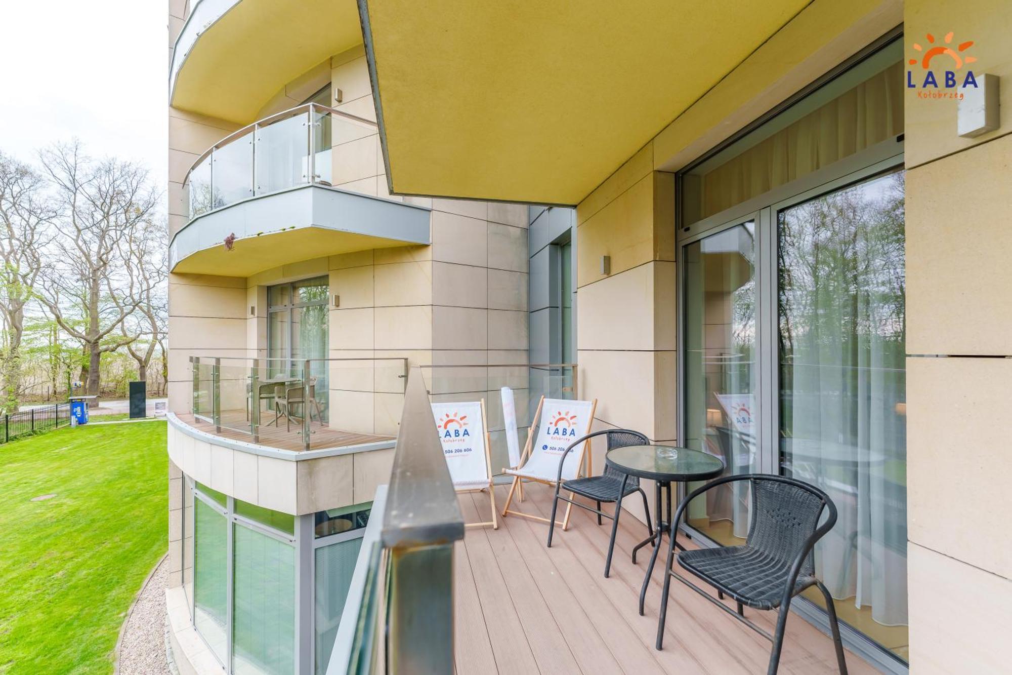 Laba Kolobrzeg Apartamenty Diune Z Parkingiem Dış mekan fotoğraf