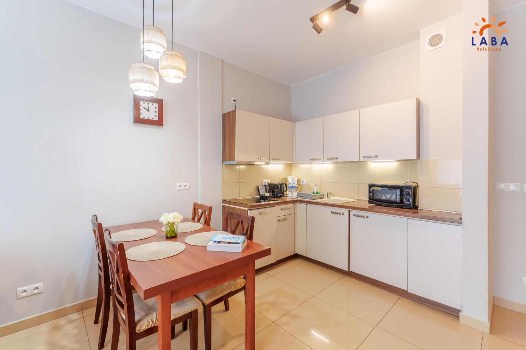 Laba Kolobrzeg Apartamenty Diune Z Parkingiem Dış mekan fotoğraf